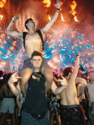 Ultra Miami 2018-2.jpg