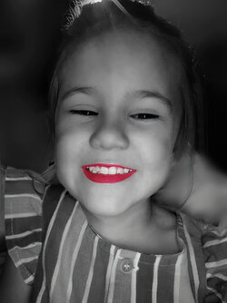 LittleGirl_w Lipstick_4a.jpg