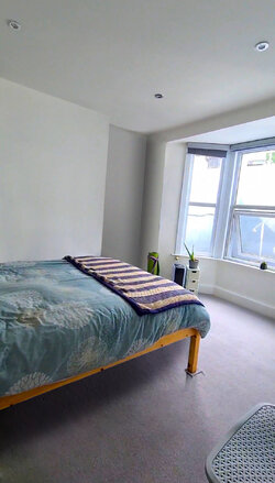 flat bedroom photo.jpg