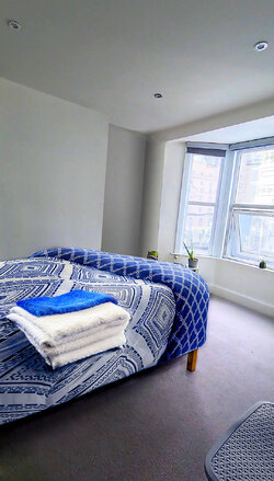 flat-bedroom-photo-2.jpg