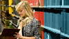 girl_in_library.gif