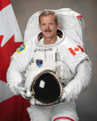 1200px-Chris_Hadfield_2011.jpg