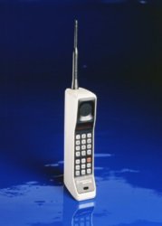 motorola-dynatac-8000x-pic-1.jpg