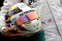 f1-australian-gp-2016-helmet-of-lewis-hamilton-mercedes-amg-f1-team.jpg